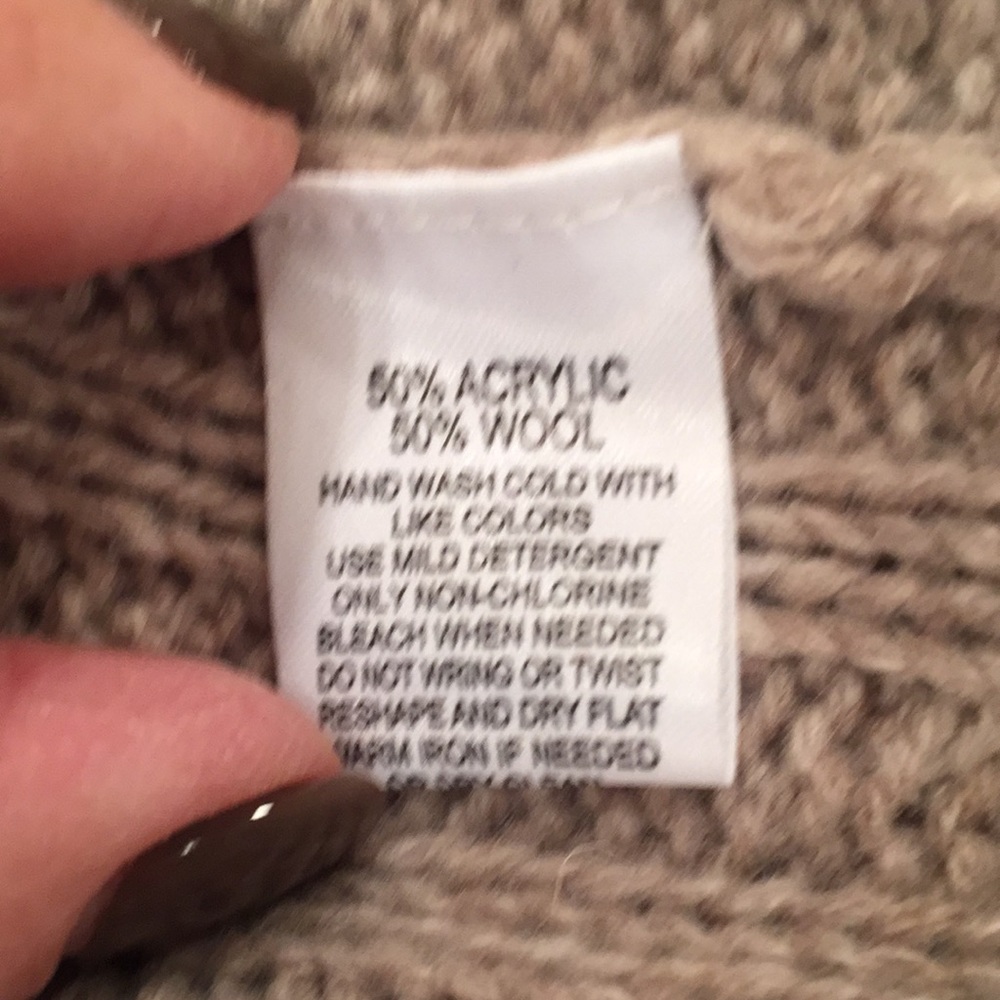 Max Studio Cable Sweater - Picture 5 of 5